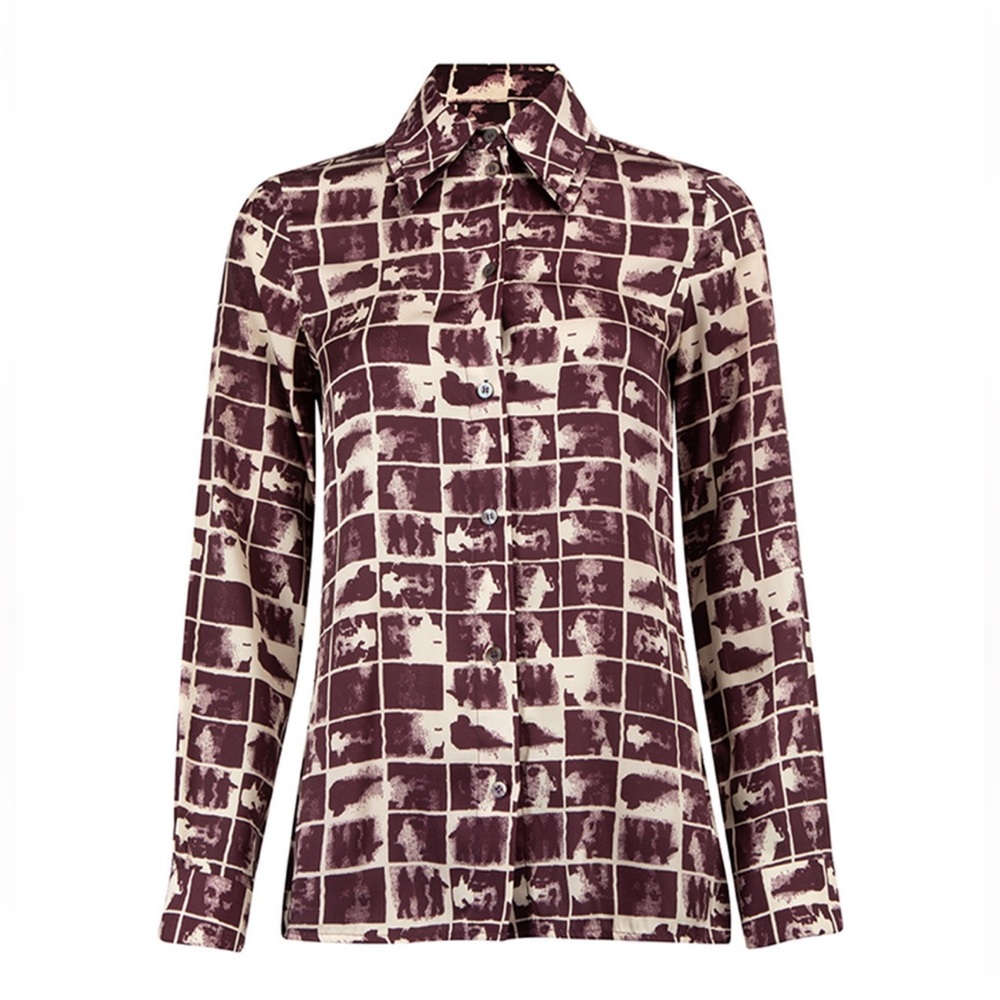 NWOT Victoria Victoria Beckham fitted blouse. Size 4
